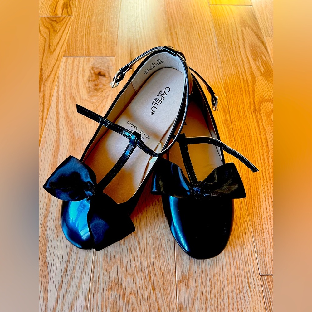 Capelli Girl’s Flats, Patent leather, Size 1, Great Condition